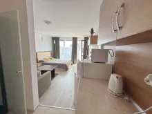 вид на гостиную кухню
