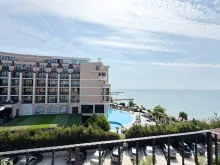 Терраса с видом на море
