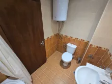 ванная комната с туалетом