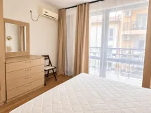 кровать
