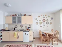 вид на кухню