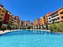 Бассейн комплекса Marina Cape в Ахелое