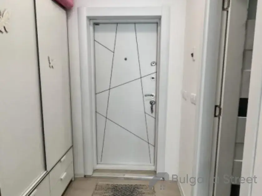Прихожая