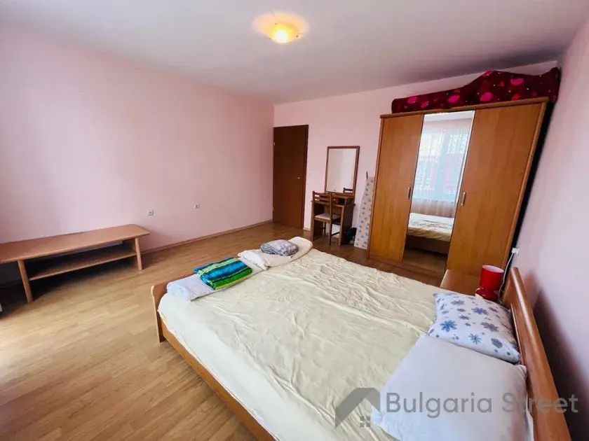 вторая спальня