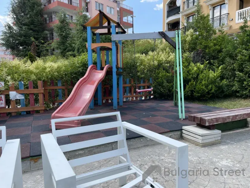 детская площадка