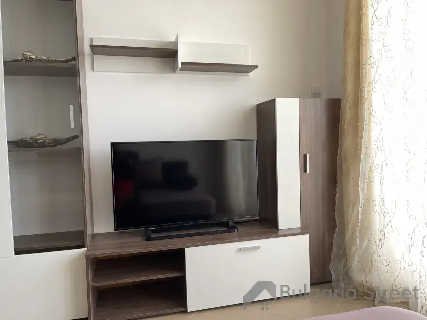 сегмент комнаты, телевизор