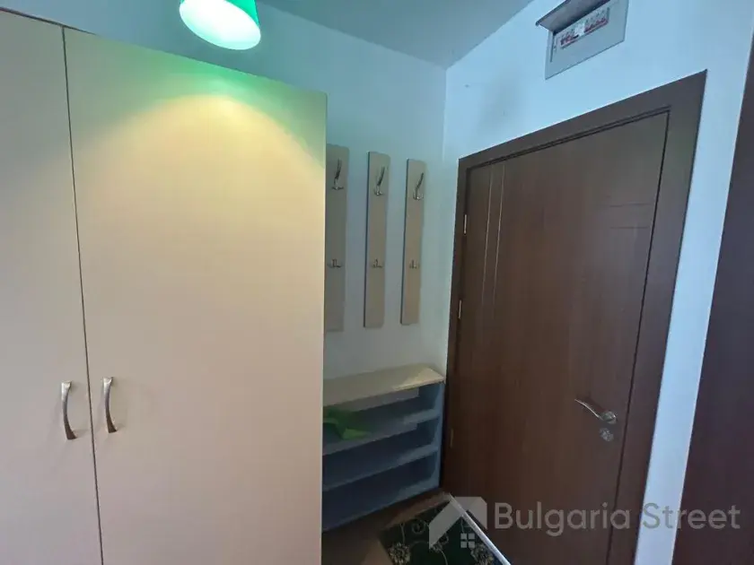 оборудованная прихожая