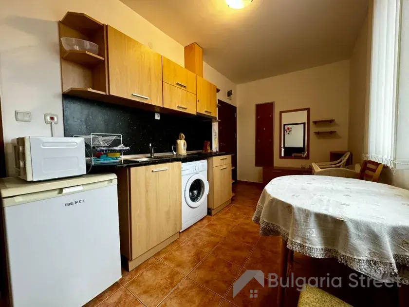 мебель в комнате