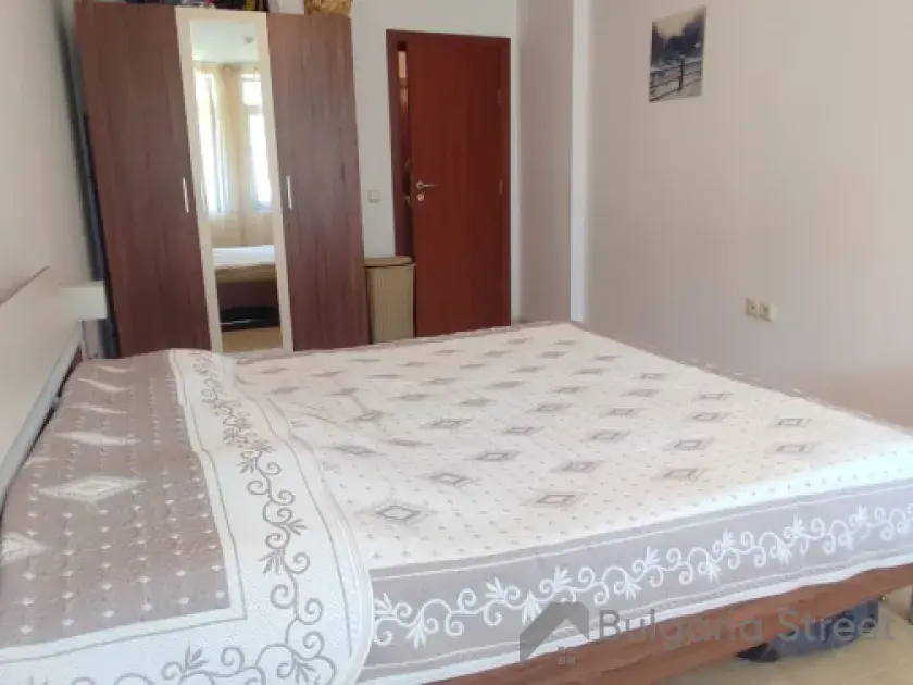 двухспальная кроват;