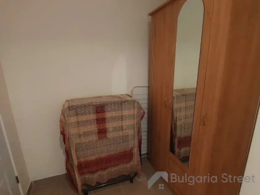 стол