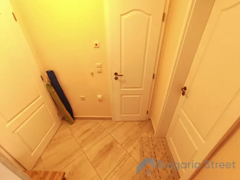 Прихожая