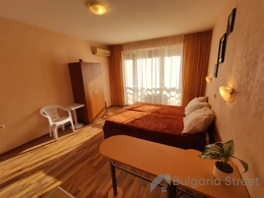 Мебель в комнате