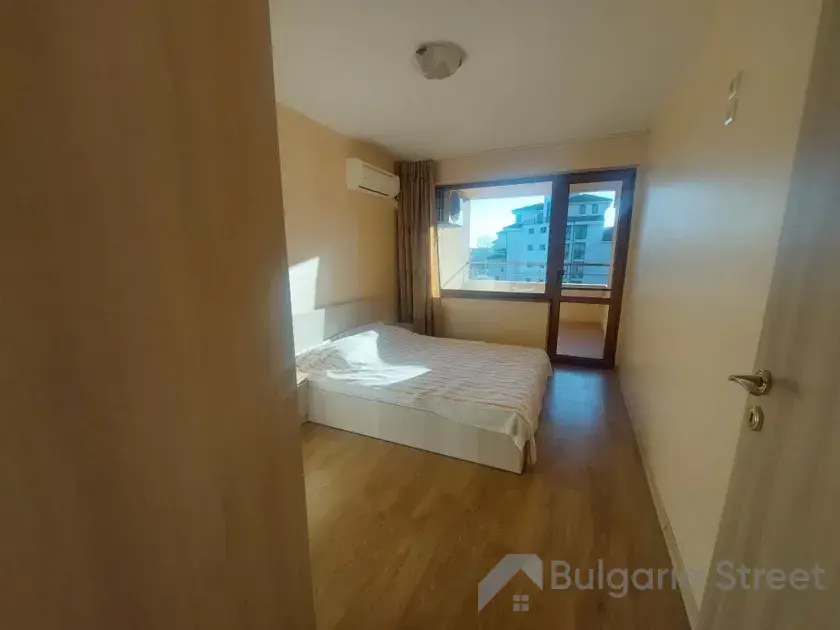 Спальня с выходом на террасу