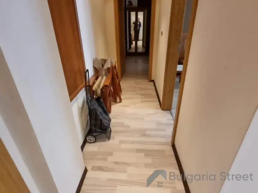 вешалка для одежды