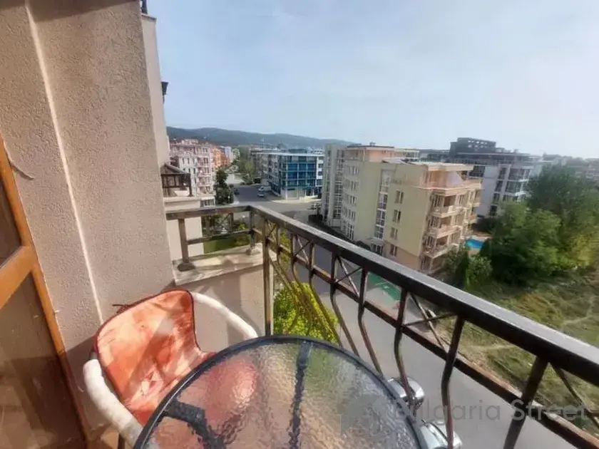 терраса с видом на курорт