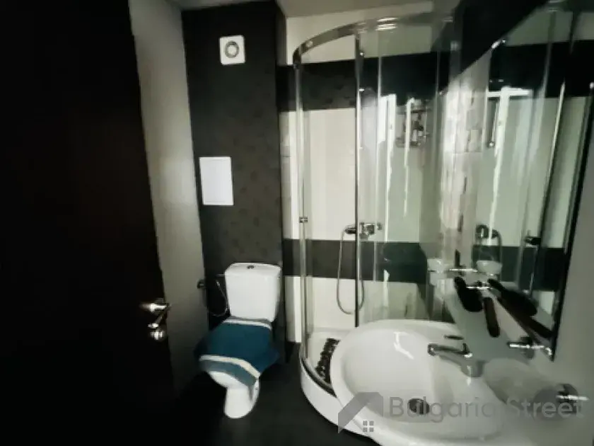 ванная комната с душем