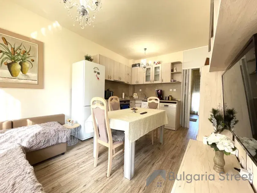 стол со стульями