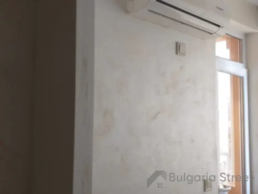 Кондиционер в комнате