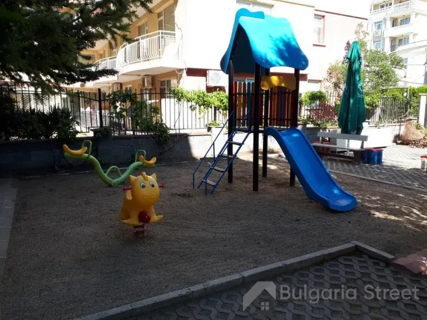Детская площадка
