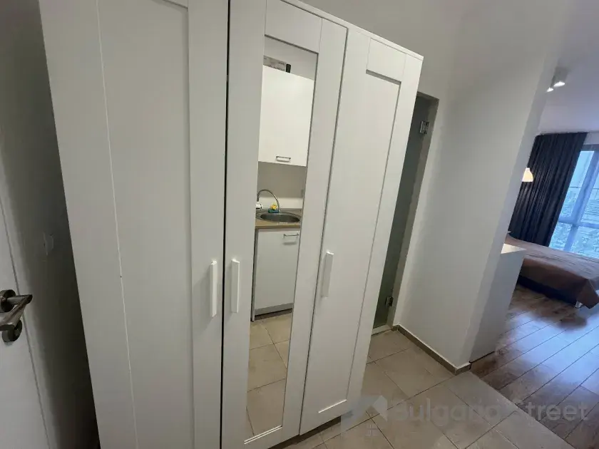 Шкаф прихожей