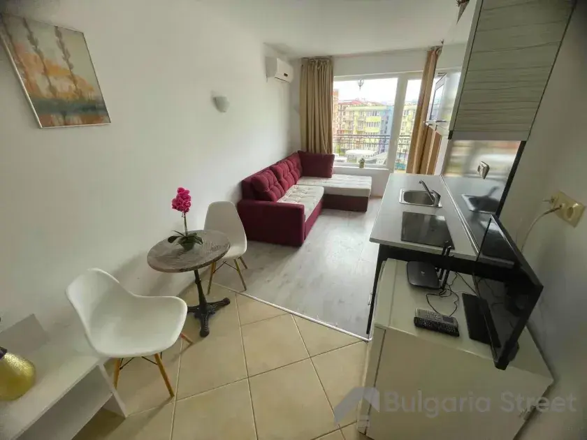 Меблированная квартира в комплексе Avenue Deluxe