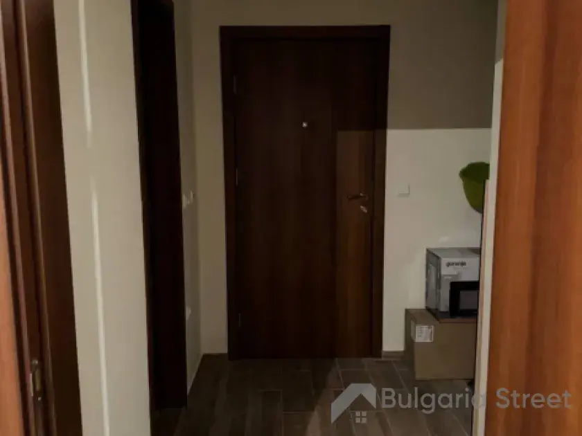Прихожая