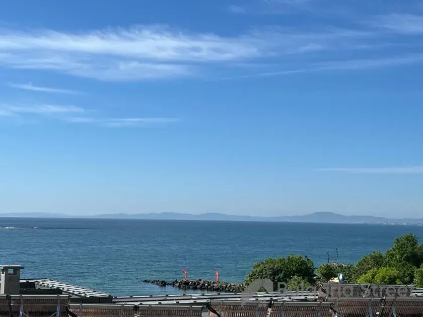 Панорамный вид на море