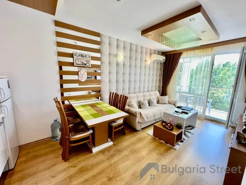 Нитрированная гостиная в комплексе Sweet Home 2