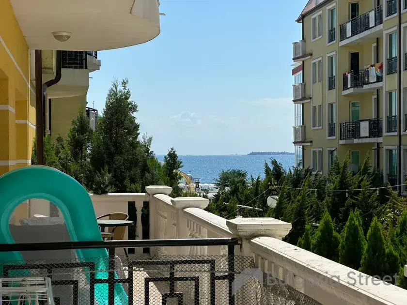 терраса с частичным видом на море