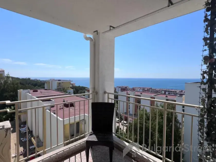 Морская панорама из балкона