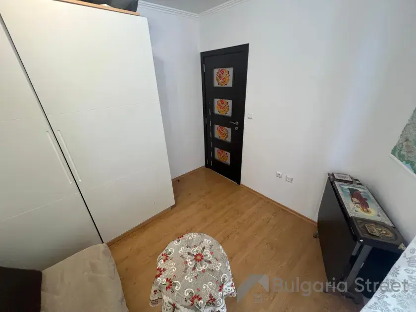 шкаф в прихожей