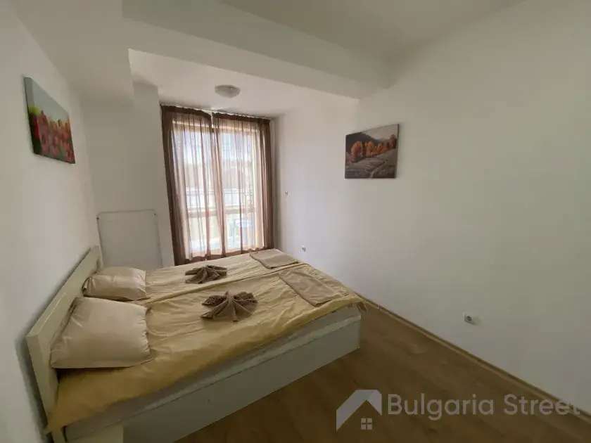 крвать в спальне
