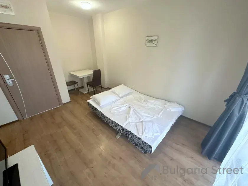 Кровать в гости