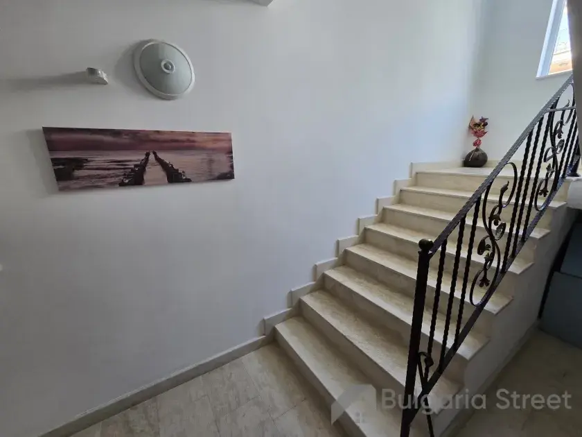 Лестница в подъезде