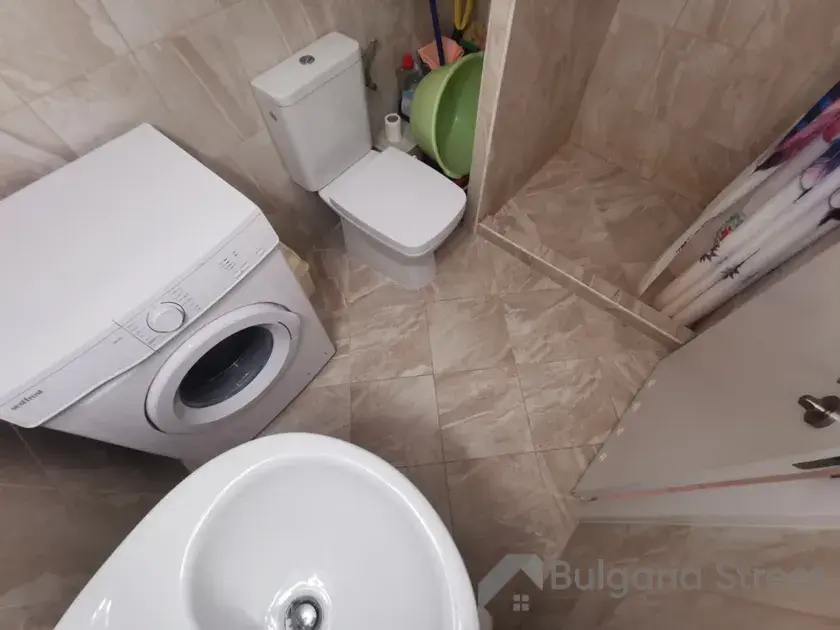стиральная машина в ванной