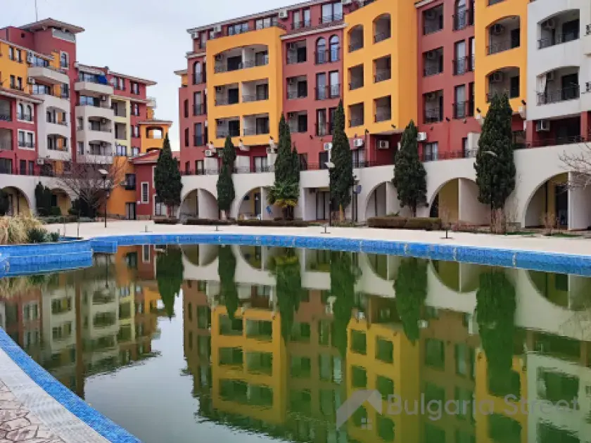 Бассейн комплекса