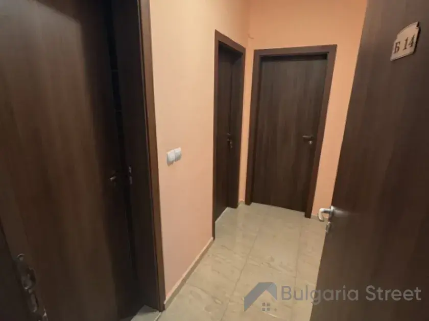 Прихожая