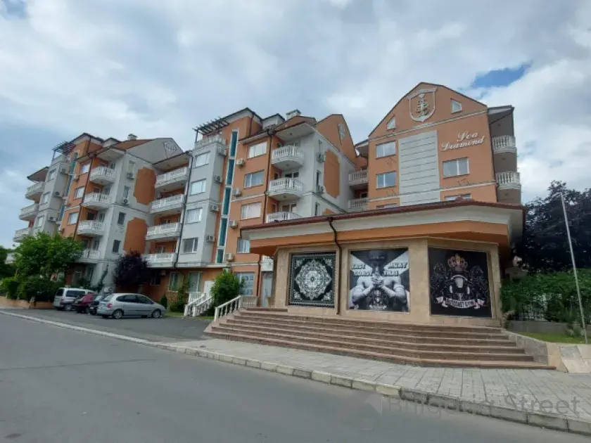 Фасад комплекса Sea Diamond