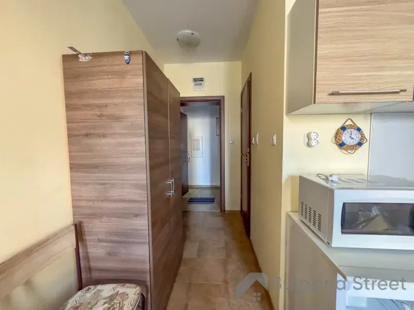 шкаф в прихожей