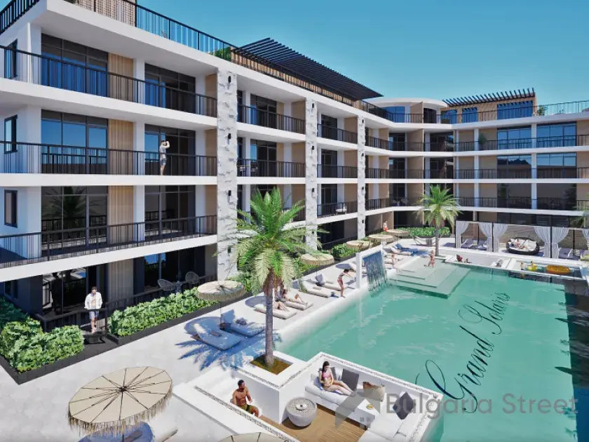 Grand Solaris | Новострой: комплекс, территория, бассейн