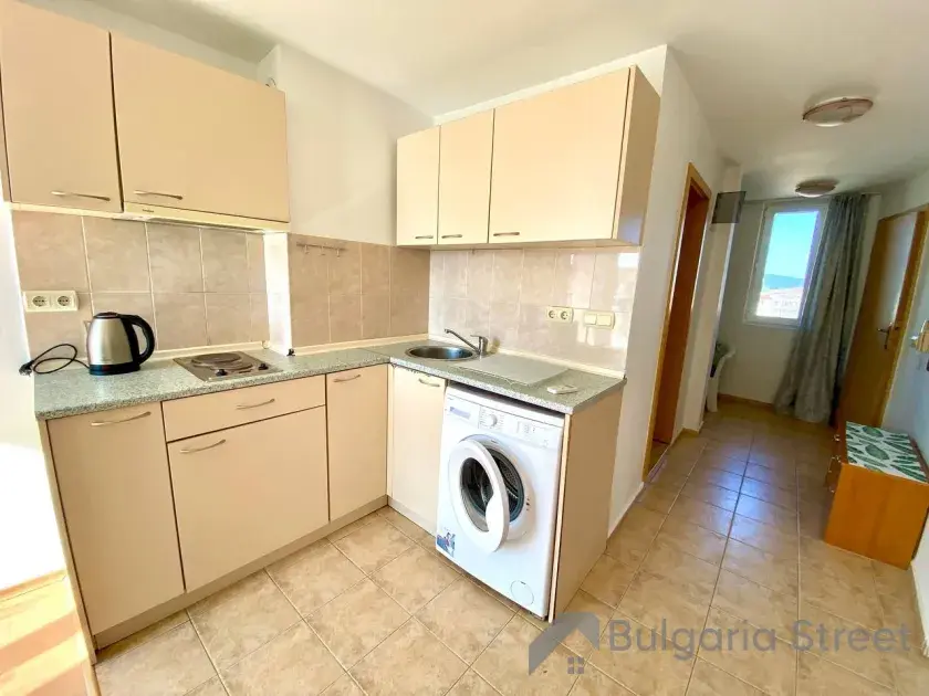 Julia Family Apartment | Двухкомнатная квартира: гостинная, кухня