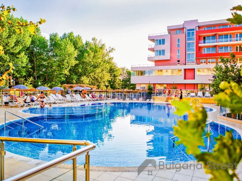 Nesseber Fort Residence | комплекс, территория, бассейн