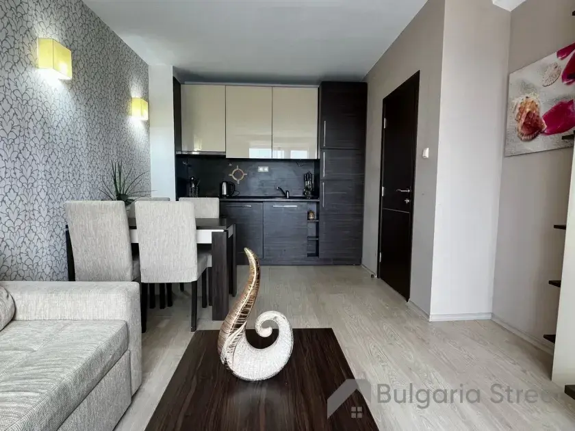Harmony Suites 2 | Двухкомнатная квартира: гостиная, кухня