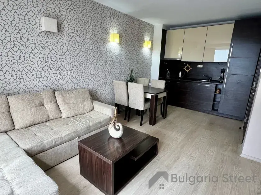 Harmony Suites 2 | Двухкомнатная квартира: гостиная, кухня