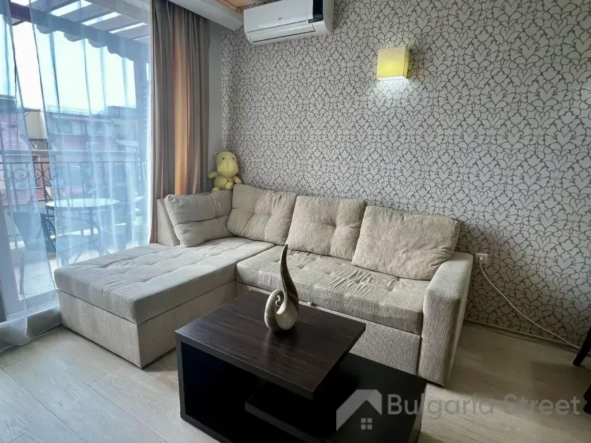 Harmony Suites 2 | Двухкомнатная квартира: гостиная, кухня