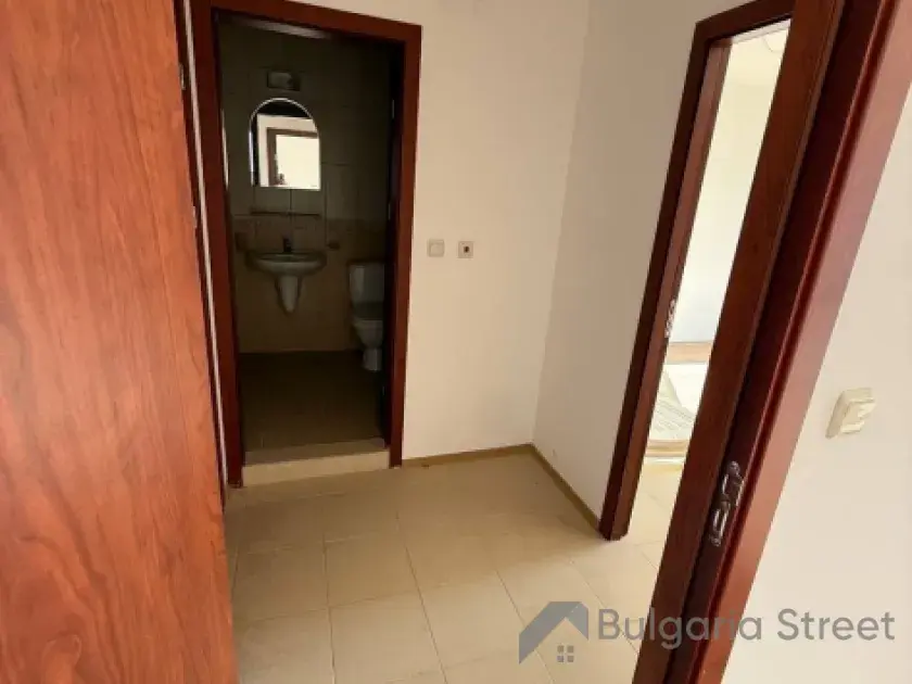 выход в корридор