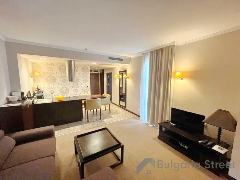 Barcelo Royal Beach Resort | Двухкомнатная квартира: гостиная, кухня