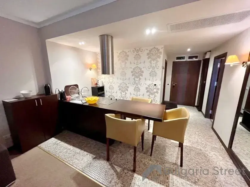 Barcelo Royal Beach Resort | Двухкомнатная квартира: гостиная, кухня