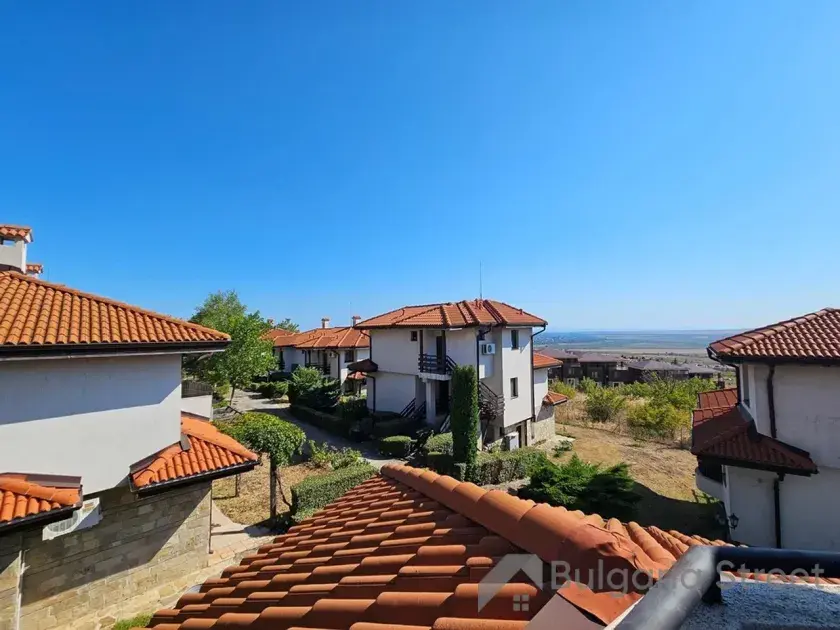 Bay View Villas | Двухкомнатная квартира в живописной местности Солнечного берега