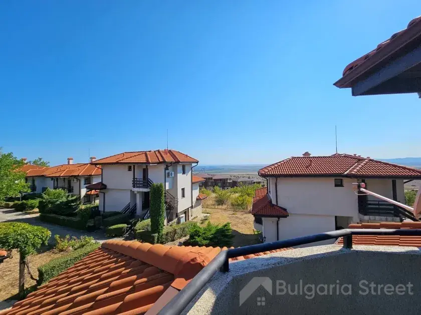 Bay View Villas | Двухкомнатная квартира в живописной местности Солнечного берега